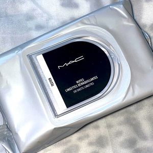 LAST ONE! MAC Wipes 💦 100 count
